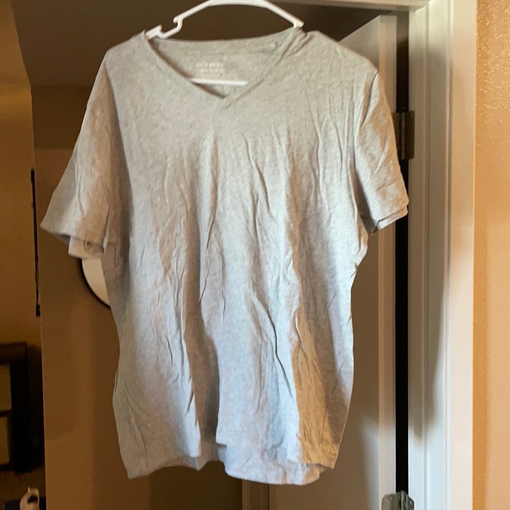 COPY - Banana republic V neck T